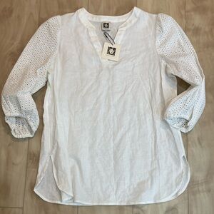 NWT Anne Klein Linen Top